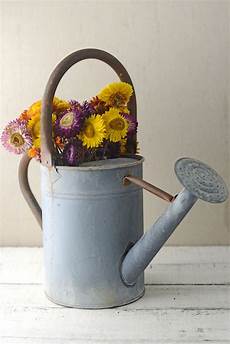 Zinc Handle